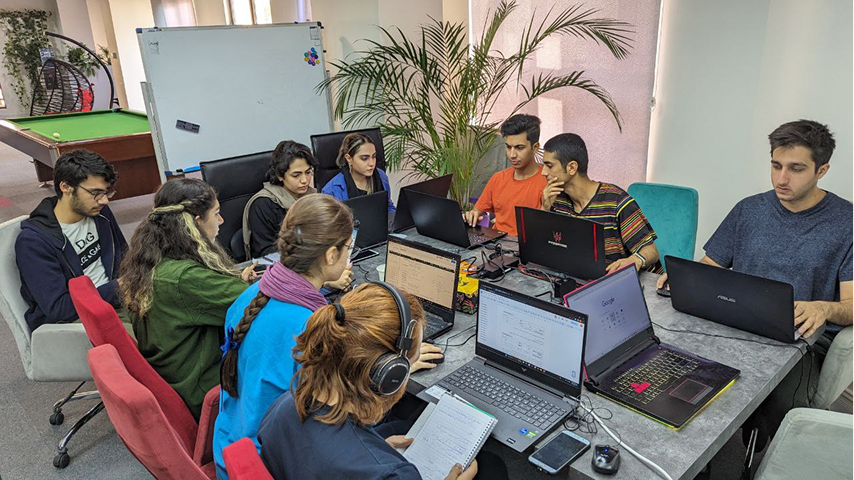 3b57c36b-447b-4d0f-b509-0d73e1ee861a